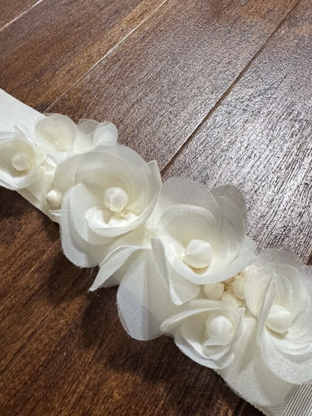 Vera Wang White Floral Bridal Sash Belt Accessory for Wedding Dress, Ivory Color